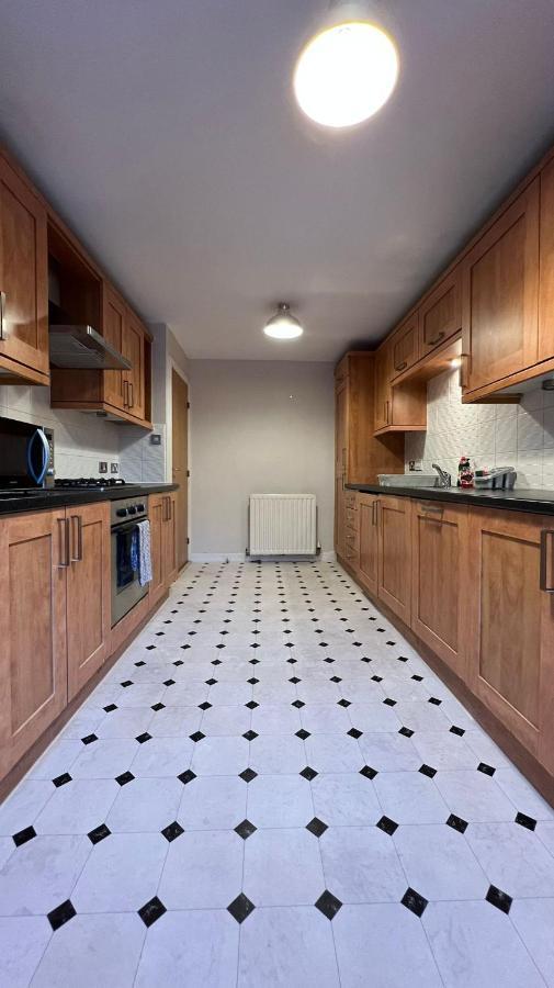 Edinburgh City Centre - Powderhall Modern Spacious 2 Bedroom Apartment With Free Parking Экстерьер фото