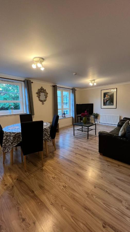 Edinburgh City Centre - Powderhall Modern Spacious 2 Bedroom Apartment With Free Parking Экстерьер фото